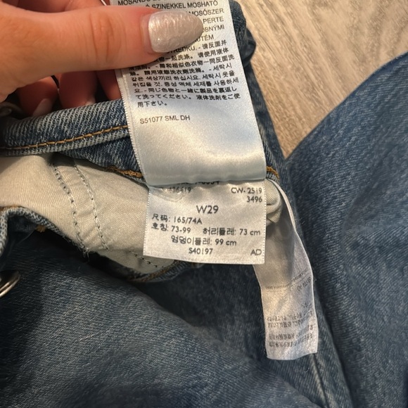 Levi’s Wedgie jeans- size 29”W - Picture 7 of 7